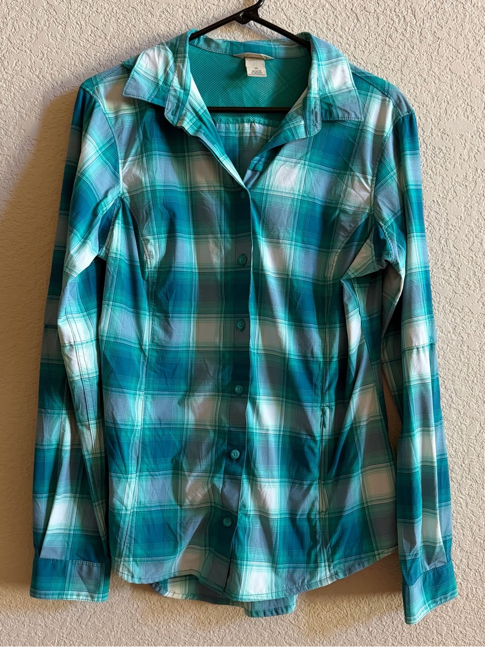 Duluth Trading Co Womens Size M Blue Plaid Long Sleeve Vented Fishing Shirt
